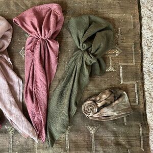 One Olive Elegant Women's Head Scarf